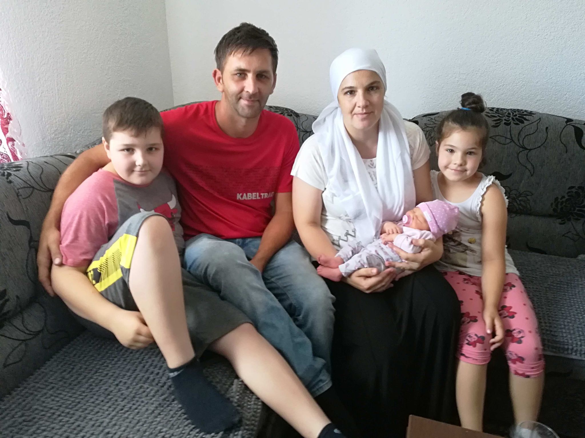 Jusići-Nadijevanje imena: Smajlović Amna