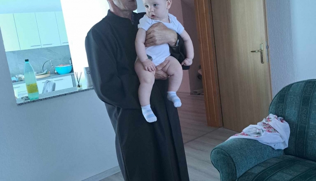 Nadijevanje imena: Brkić Adin